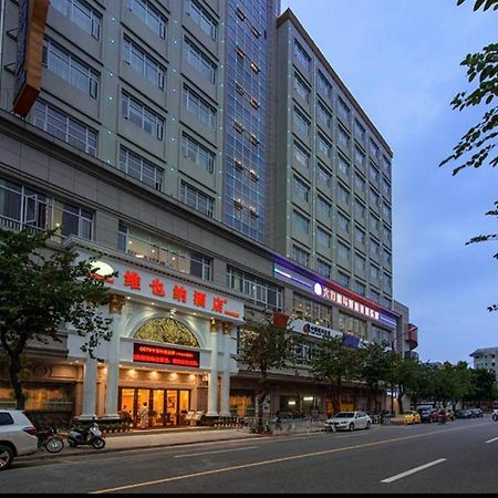 Vienna Hotel Zhongshan Xiaolan Esterno foto
