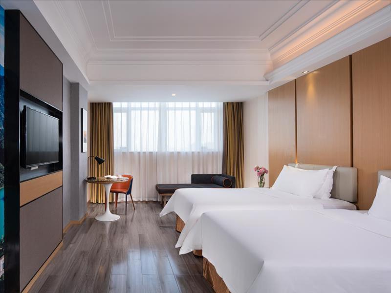 Vienna Hotel Zhongshan Xiaolan Esterno foto