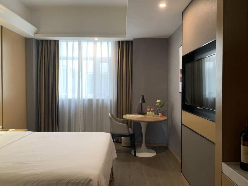 Vienna Hotel Zhongshan Xiaolan Esterno foto